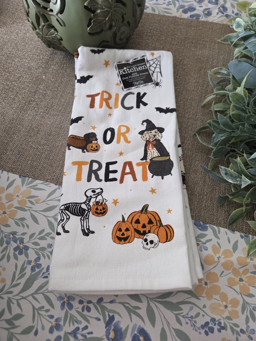 Trick or Treat Halloween Towel Set Of 2- White/Orange/Black